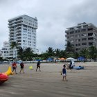 Preparación. En Ayangue los negocios igual se prepararon para recibir turistas.