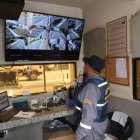 Urbanizaciones. En una urbanización de El Tornero aseguran que han invertido más de $ 30.000 en seguridad con la colocación de cámaras, puertas y blindándose. Sin embargo, no se sienten a salvo.