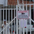 En varias peatonales de la Nueva Kennedy los residentes han colocado rejas.