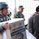 El material electoral fue trasladado con un fuerte contingente de seguridad militar.