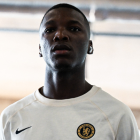 El volante ecuatoriano se alista para el segundo encuentro con los Blues, en la Premier League, que se dará el 25 de agosto frente al Luton.