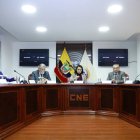 Cuando la consejera Elena Nájera hablaba del voto telemático, cortaron la transmisión del CNE.