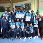 Los representantes por la pronvicia costeña posaron con sus medallas.