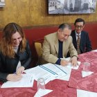 Convenio. El viernes se firmó un documento.