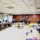 Diligencia. La fiscal Diana Salazar estuvo en la audiencia de juicio.