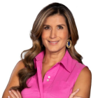 Del Salto estuvo en el medio televisivo Ecuavisa hasta antes de mudarse a Colombia