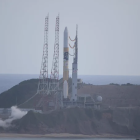 Japón lanza su primer módulo de aterrizaje lunar.