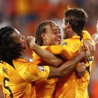 La "naranja mecánica" resolvió el partido en el primer tiempo.