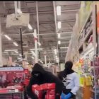 Robos masivos en Estados Unidos, saqueos y atracos donde nadie dice nada, ¿qué está pasando?