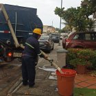 Para los ciudadanos, recibir agua por tanquero aunque ayuda en el momento, no es la solución que requieren.
