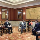 Cita. Maduro se reunió con Liu Junwen, jefe del Centro de Pobreza