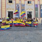 Migrantes ecuatorianos residentes en Génova realizaron un plantón el pasado 26 de agosto para exigir su derecho al voto.