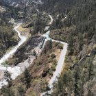 Obra. La construcción de esta vía ayudará a mejorar la movilidad en la zona.