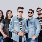 Sus integrantes son, de izquierda a derecha, Joel Zhindón (primera guitarra), John Wildfire (segunda guitarra), Jeremy Nox (vocalista), Sebastián Romero (bajista) y Diego Zhindón (baterista).