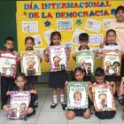 Los estudiantes expusieron sus anhelos en dibujos realizados por ellos.