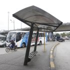 El paradero a punto de caer está en la avenida Machala por la entrada al mercado de flores.