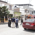 La Policía y otros organismos de socorro y autoridades acudieron al sitio para investigar el hecho.