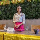 Su primer encuentro en su viaje a Europa fue con un grupo reducido de migrantes ecuatorianos en un restaurante