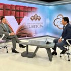 Iván saquicela atendió una entrevista a Teleamazonas.