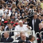 El papa Francisco acudirá esta semana a Francia para celebrar una misa multitudinaria en Marsella.