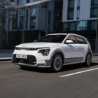 El Niro EV tiene un diseño moderno, espacioso, con asientos para más comodidad y tecnología, conectividad y seguridad avanzadas.