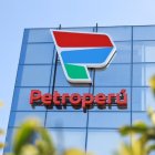 Empresa.- El edificio de Petroperú.