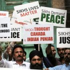 En Pakistán, varios ciudadanos de India protestaron por el asesinato de Hardeep Singh Nijjar.