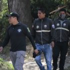 Escenario. Agentes de la Policía Nacional desplegaron un operativo para encontrar sus restos en un parque de Quito.