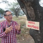 Comunidad. Los ciudadanos han optado por esta iniciativa para revitalizar el panorama que se evidencia en la vía principal de este sector.