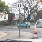 Redondel ubicado en la avenida Las Monjas.