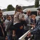 Tras un alto el fuego acordado el 20 de septiembre de 2023, Azerbaiyán abrió todos los puntos de control con Armenia para la salida sin obstáculos de civiles del territorio en disputa.