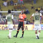 La LigaPro registra 1.012 amarillas que han sido mostradas durante el presente torneo.