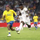 Vini volvió luego de una lesión sufrida hace varias semanas en el Bernabéu.