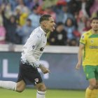 El delantero Paolo Guerrero marcó un doblete en la victoria de Liga de Quito.