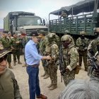 En medio de un fuerte resguardo policial y militar, el jefe de Estado dio su discurso en las periferias de la urbe.