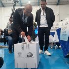 A dos semanas de los comicios, el Consejo Nacional Electoral hizo el simulacro general de las elecciones.