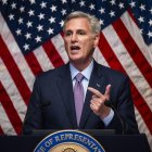 El republicano Kevin McCarthy fue destituido como presidente de la Cámara de Representantes de Estados Unidos.