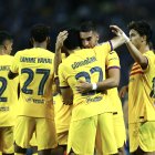 Porto (Portugal), 04/10/2023.- FC Barcelona"s Ferran Torres (3-R) celebrates with his teammates after scoring the 0-1 goal during the UEFA Champions League group H match between FC Porto and FC Barcelona, in Porto, Portugal, 04 October 2023. (Liga de Campeones) EFE/EPA/MANUEL FERNANDO ARAUJO