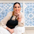 Gisella Yapu incentiva la cultura cafetera desde Urdesa, en la Perla del Pacífico.