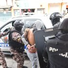 Dos PPL fueron trasladados desde la cárcel de Quito.