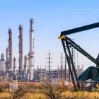 Al día hay una demanda mundial de 103 millones de barriles.