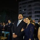 Aquiles Álvarez junto a su esposa Fiorella Icaza. En la foto a la derecha se encuentra también la Vicealcaldesa Blanca López.
