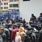 Guardias de seguridad se tomaron la Estación de El Recreo para exigir el pago de sus sueldos