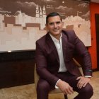 Aunque viene de familias vinculadas al agro, lo suyo siempre fue la administración. Amante de los números y la gestión.