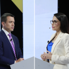 Para el sociólogo Napoleón Saltos, la campaña ha buscado que los votantes se adhieran a una de ambas opciones, pero más "por rechazo al otro", sobre todo en las redes sociales