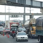 . La Perimetral soporta un alto volumen de vehículos pesados y extrapesados que provienen de las provincias del centro y sur del país.