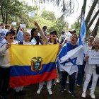 Respaldo. Decenas de personas marcharon para pedir que vuelva la paz a Israel