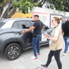 Personal de la OEA en el colegio Provincia del Tungurahua