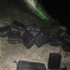 Evidencias. Más de 2.600 bloques de droga fueron encontrados.