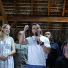 El presidente electo Daniel Noboa recibió los resultados de la elección de segunda vuelta en Santa Elena.